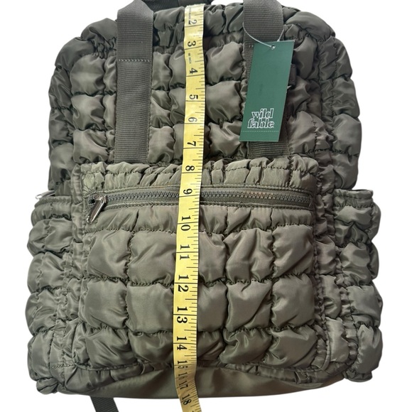 NWT Wild Fable Olive Quilted Backpack - Picture 10 of 11